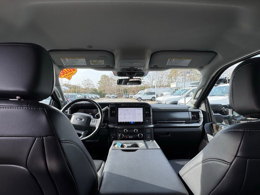 Certified 2024 Ford F250 Lariat w/ Black Appearance Package image 10