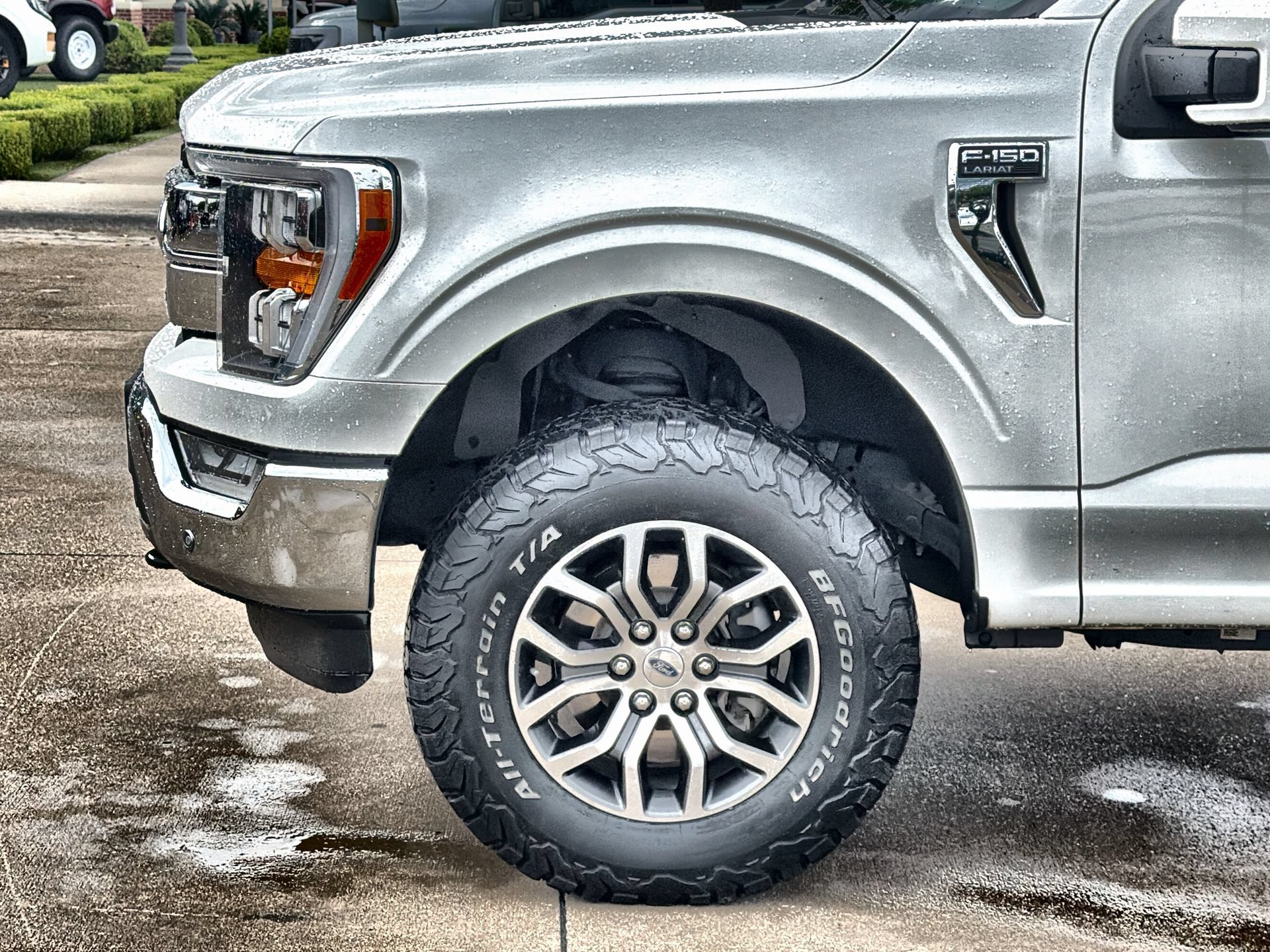 Certified 2021 Ford F150 Lariat w/ Trailer Tow Package AWD/4WD image 10