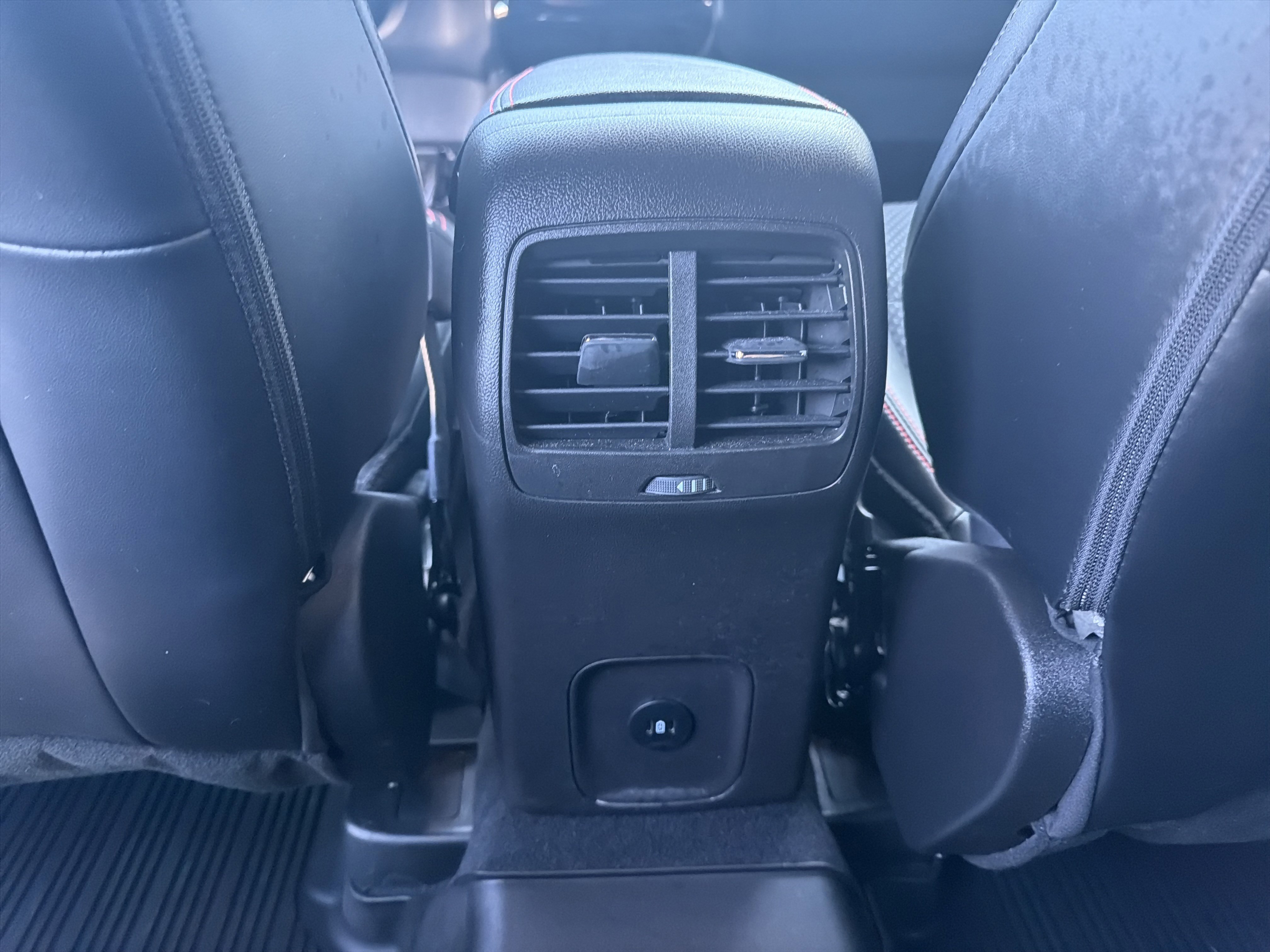 Certified 2023 Ford Escape ST-Line Elite image 29