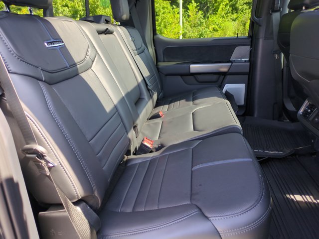 Certified 2025 Ford F450 Platinum w/ FX4 Off-Road Package AWD/4WD image 34
