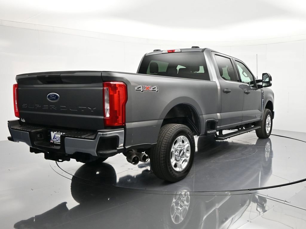 Certified 2025 Ford F250 XLT image 12