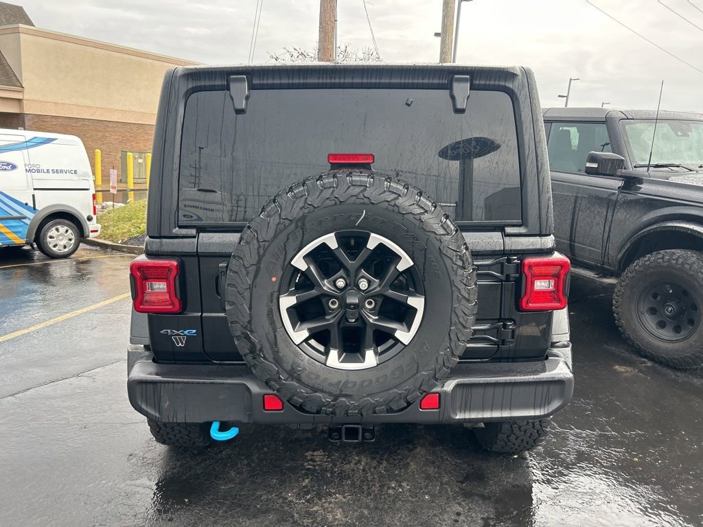 Used 2024 Jeep Wrangler Unlimited Rubicon 4xe image 5