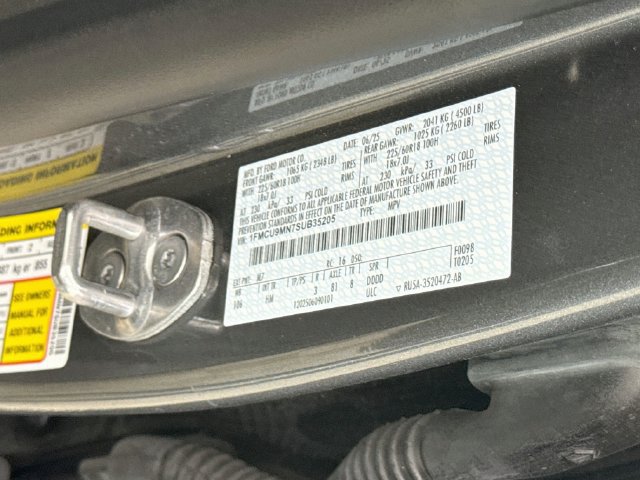Certified 2025 Ford Escape ST-Line AWD/4WD image 30