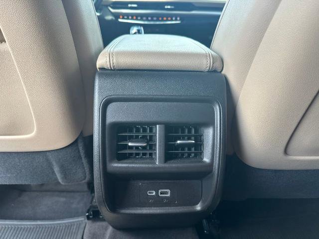 Used 2024 Cadillac XT4 Luxury FWD image 17