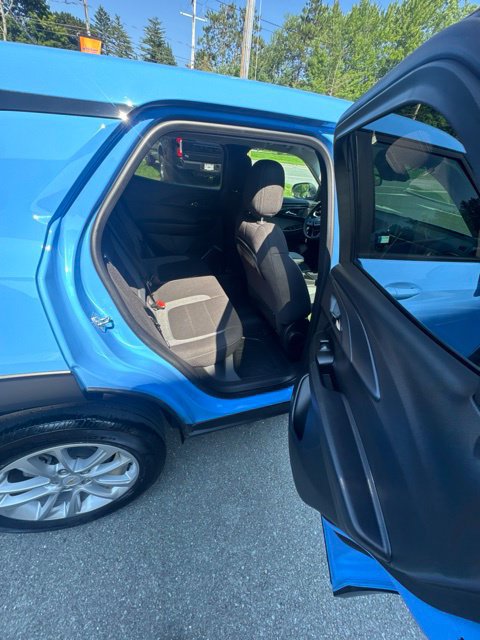 Used 2024 Chevrolet TrailBlazer LS w/ LS Convenience Package AWD/4WD image 21