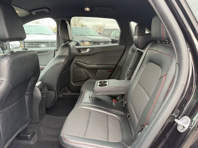 Certified 2023 Ford Escape ST-Line w/ Tech Pack #1 image 9