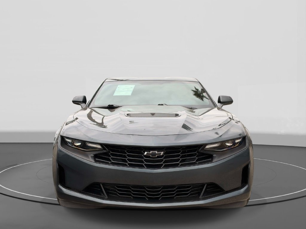 Used 2022 Chevrolet Camaro LT w/ Technology Package RWD image 3