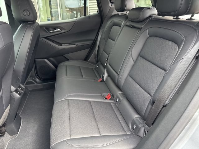 Used 2026 Chevrolet Equinox LT w/ Convenience Package II AWD/4WD image 34