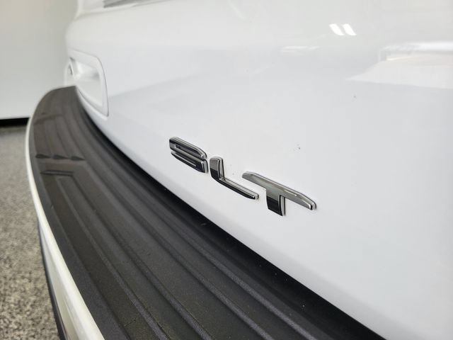 Used 2022 GMC Yukon SLT w/ SLT Luxury Package AWD/4WD image 28