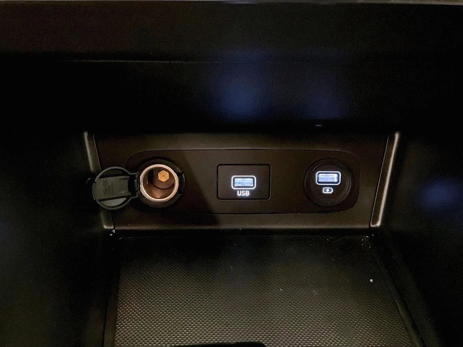 Used 2023 Hyundai Sonata SE FWD image 31