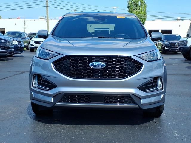 Certified 2023 Ford Edge ST-Line AWD/4WD image 2