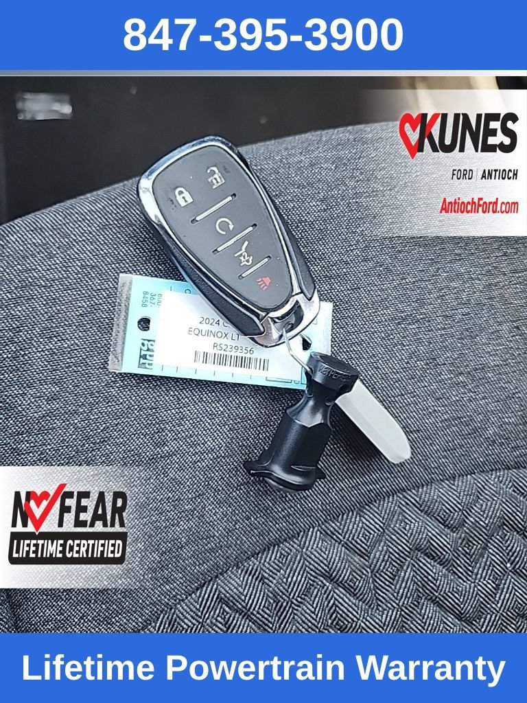Used 2024 Chevrolet Equinox LT AWD/4WD image 13