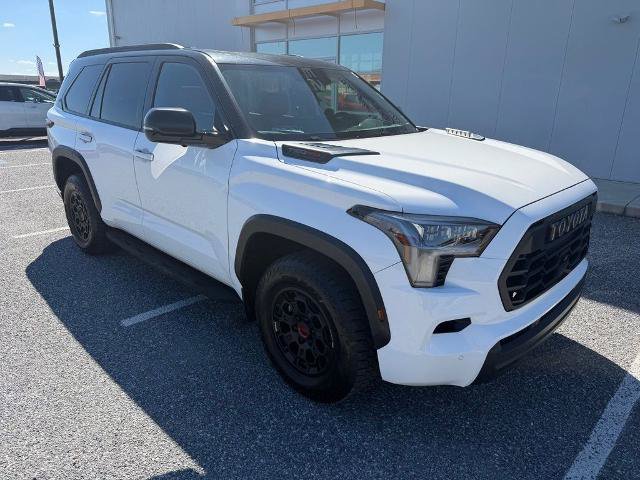 Used 2024 Toyota Sequoia TRD Pro AWD/4WD image 2
