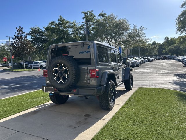 Used 2023 Jeep Wrangler Unlimited Rubicon 4xe w/ Cold Weather Group AWD/4WD image 6