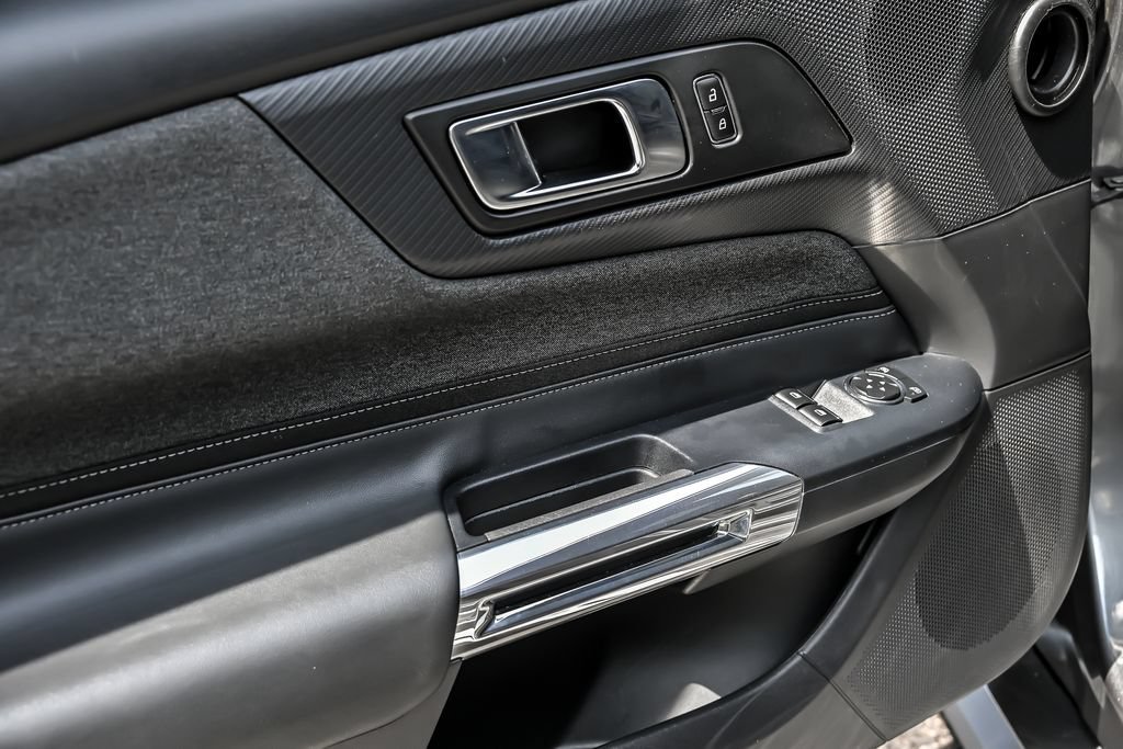 Certified 2025 Ford Mustang GT RWD image 10