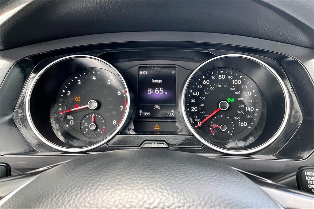 Used 2020 Volkswagen Tiguan S image 12