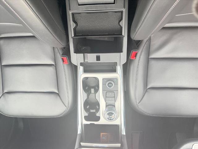 Certified 2022 Ford Explorer XLT w/ Equipment Group 202A image 24