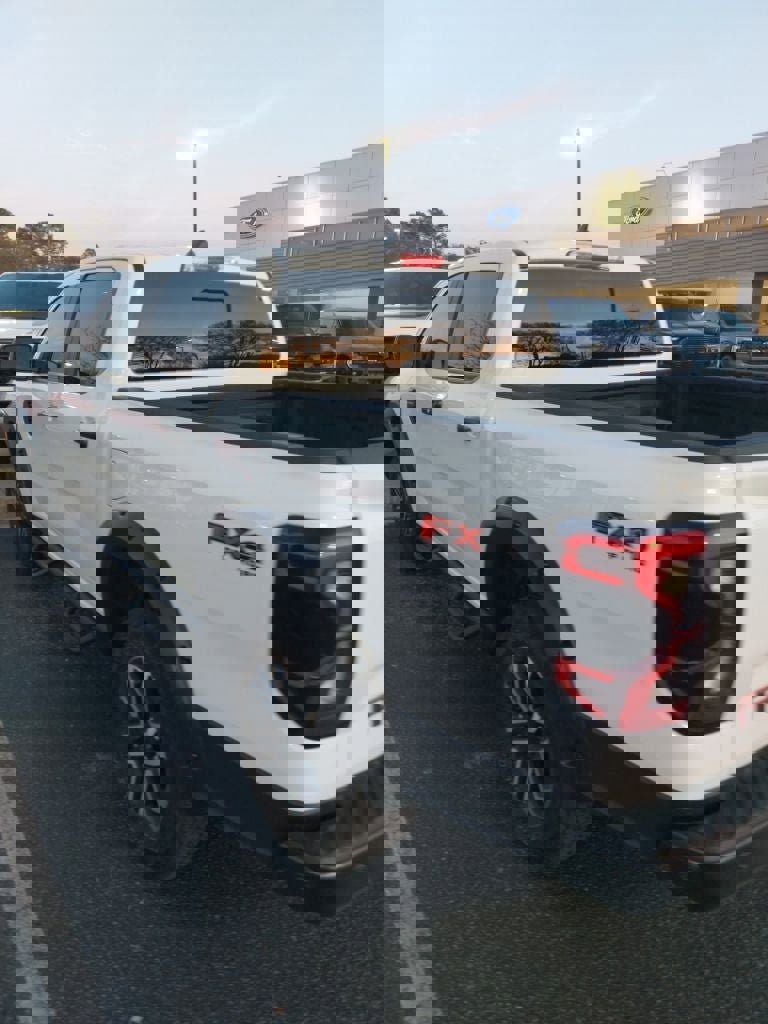 Certified 2024 Ford Ranger Lariat w/ FX4 Off-Road Package image 9