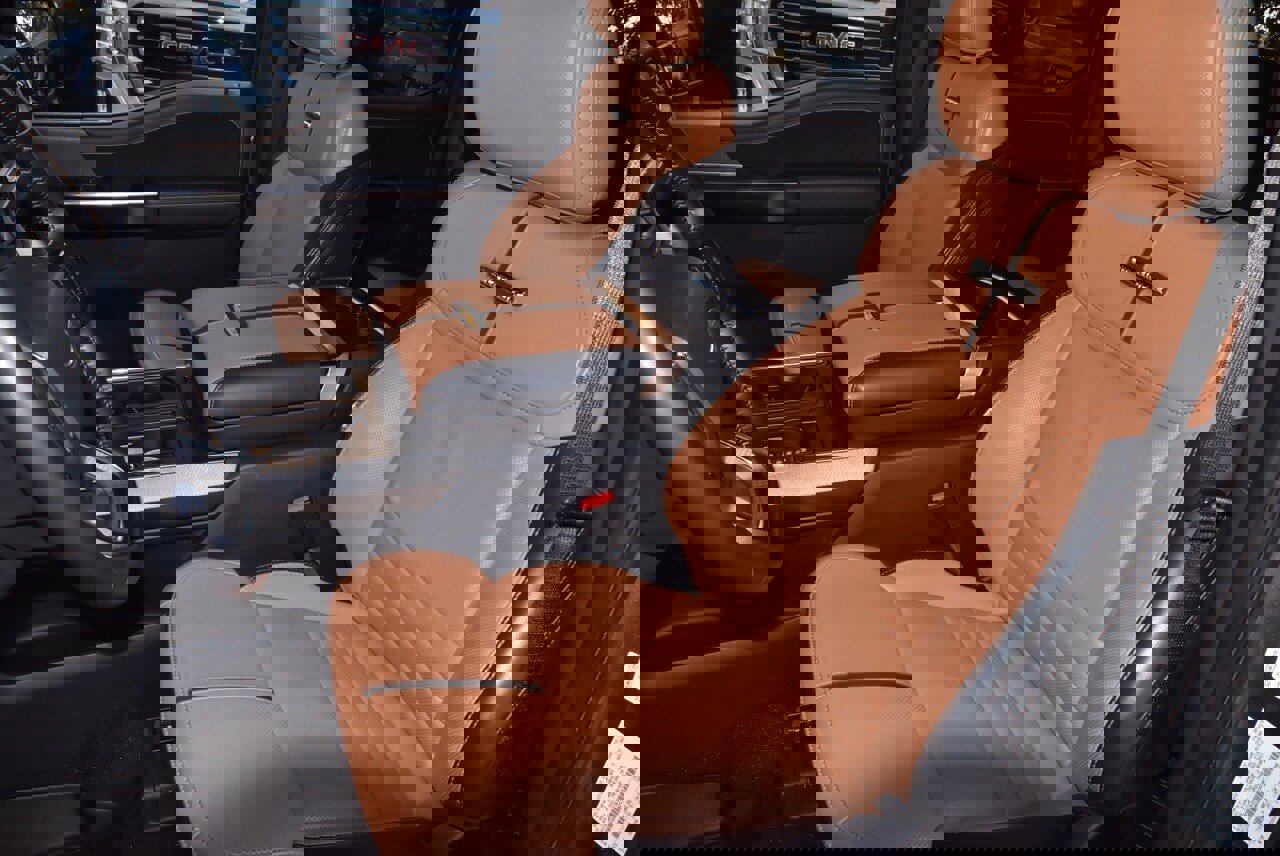 Certified 2022 Ford F150 Platinum w/ Equipment Group 701A High image 34