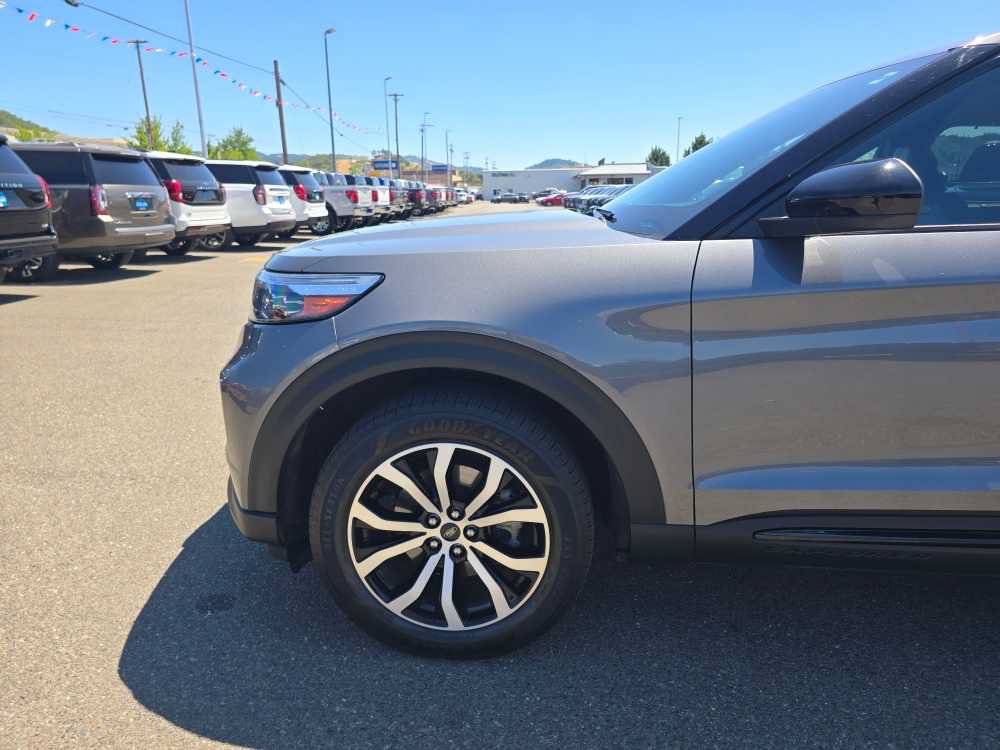Certified 2022 Ford Explorer ST AWD/4WD image 19