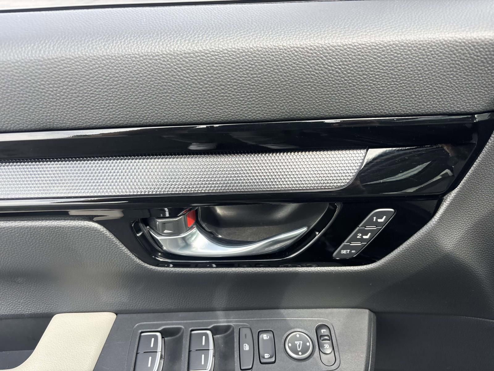 Used 2023 Honda CR-V EX-L image 14