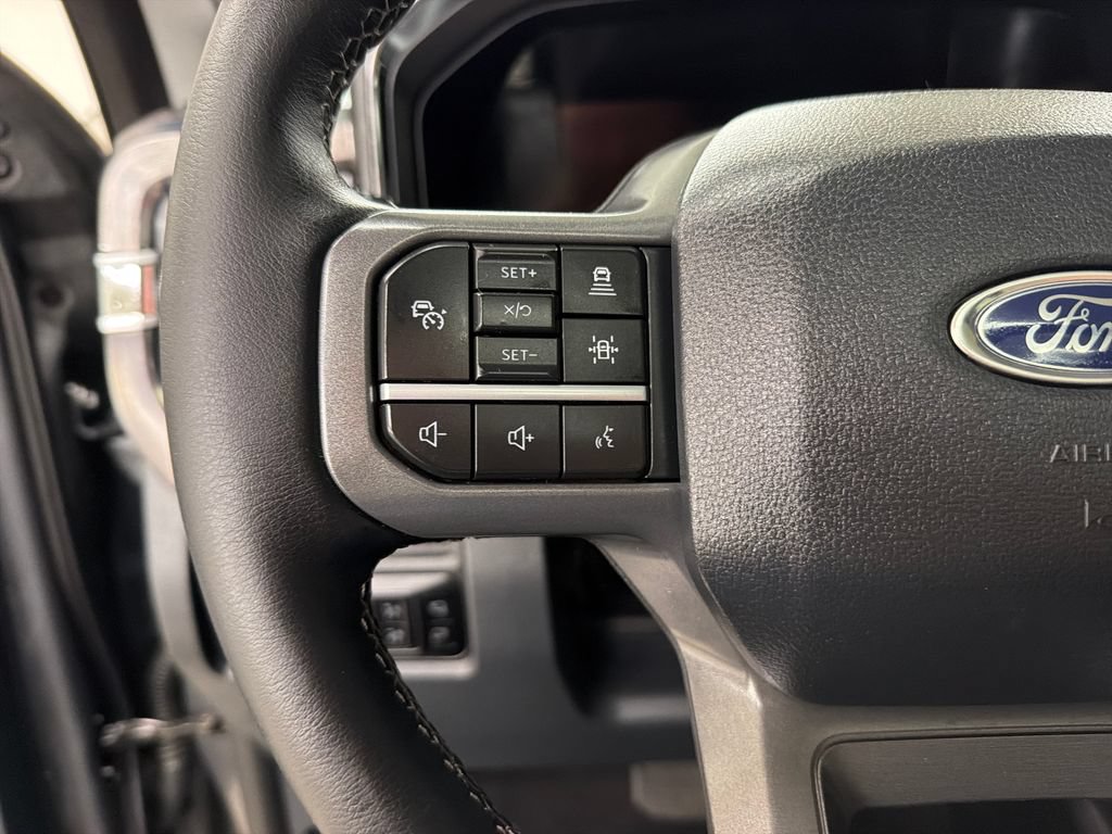 Certified 2025 Ford F450 Lariat w/ Lariat Ultimate Package AWD/4WD image 22