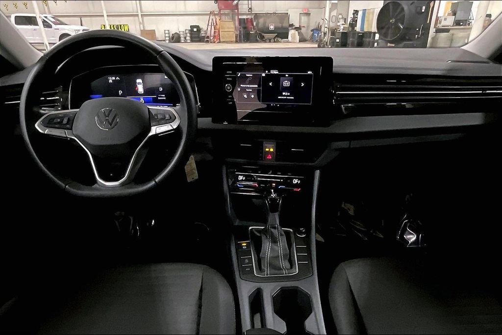 Used 2025 Volkswagen Jetta S FWD image 14