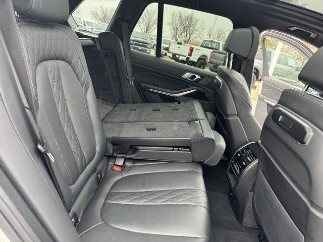 Used 2025 BMW X5 xDrive50e image 40