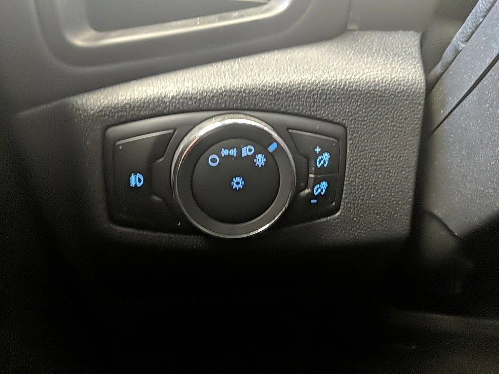 Certified 2022 Ford EcoSport SE w/ SE Convenience Package image 22