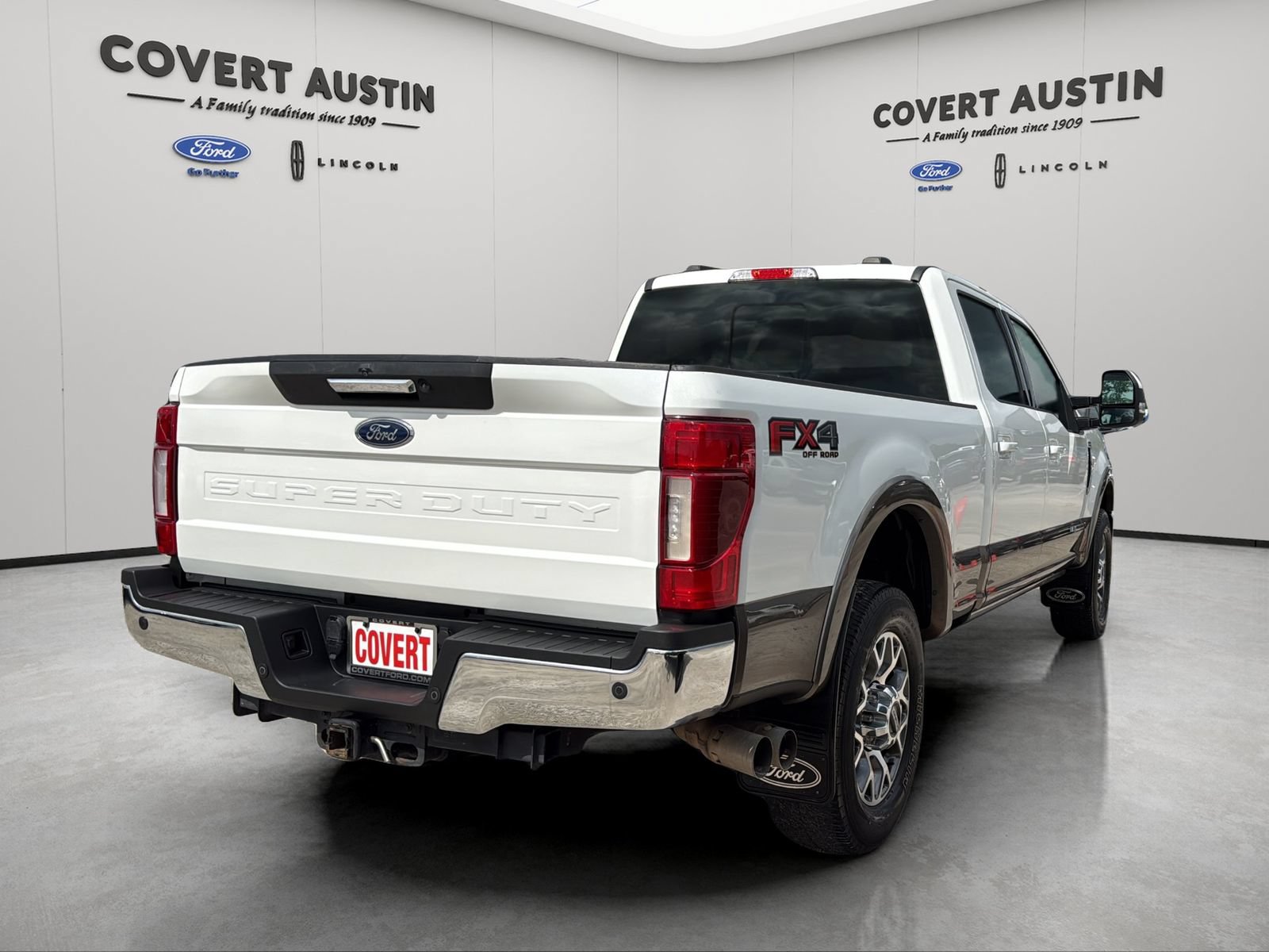 Certified 2022 Ford F350 Lariat AWD/4WD image 6