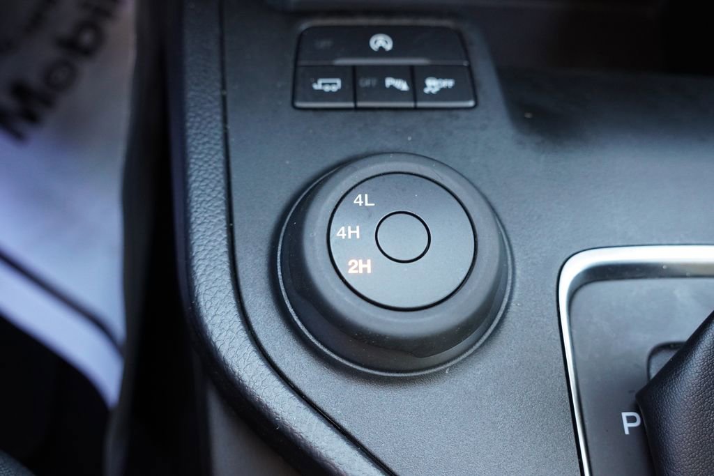 Certified 2019 Ford Ranger XLT w/ Equipment Group 302A Luxury image 29