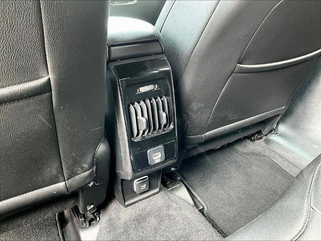 Used 2024 Jeep Compass Latitude AWD/4WD image 10
