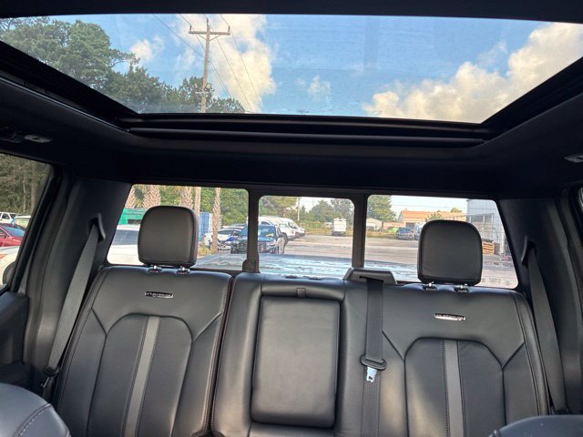 Certified 2022 Ford F250 Platinum w/ Tremor Off-Road Package AWD/4WD image 33