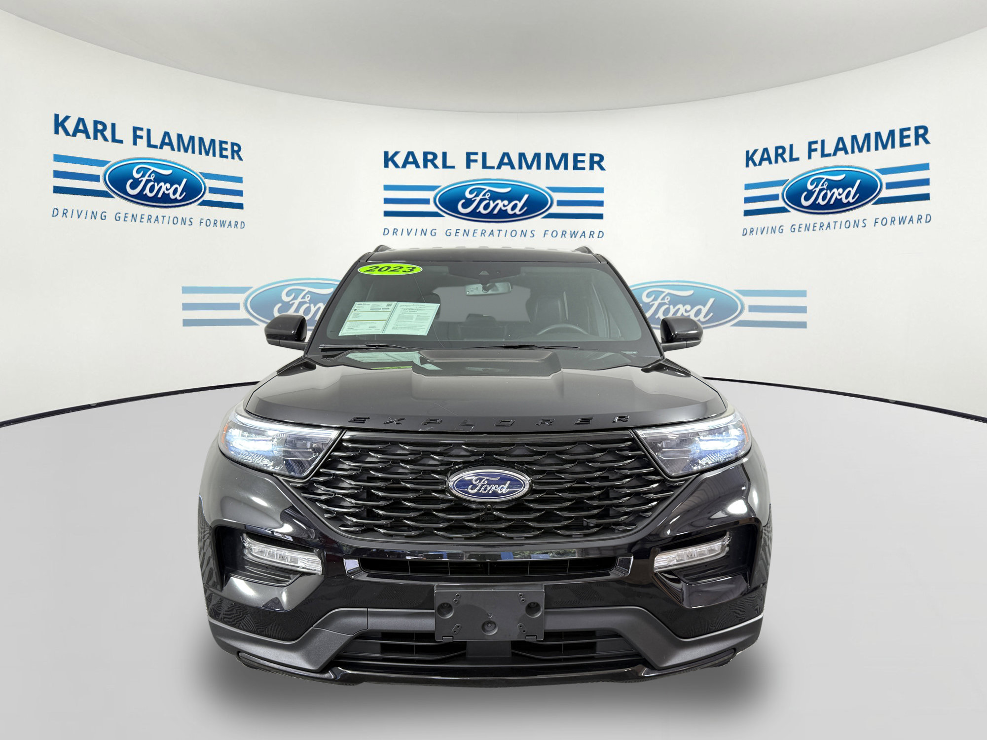 Certified 2023 Ford Explorer ST-Line w/ Class IV Trailer Tow Package RWD image 6