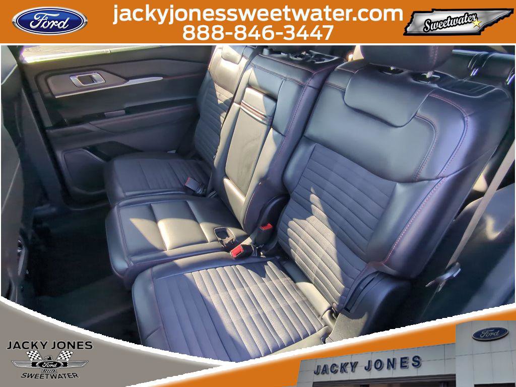 Certified 2025 Ford Explorer ST-Line w/ Premium Package image 24
