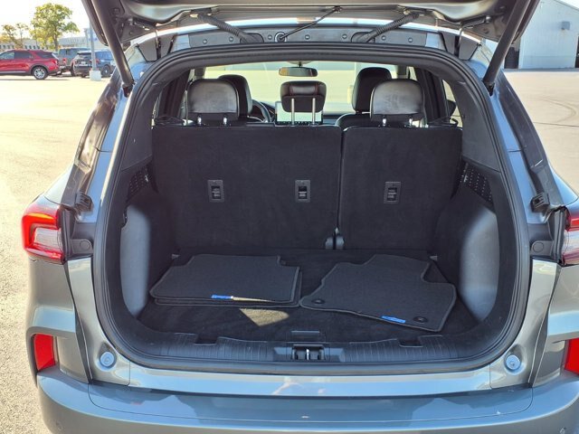 Certified 2024 Ford Escape ST-Line w/ Tech Pack #1 AWD/4WD image 26
