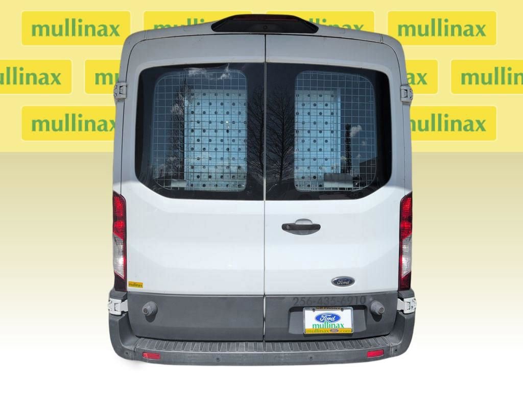 Certified 2018 Ford Transit 150 Base image 4