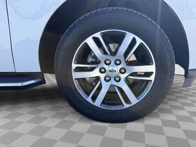 Certified 2022 Ford Expedition Max Limited AWD/4WD image 8
