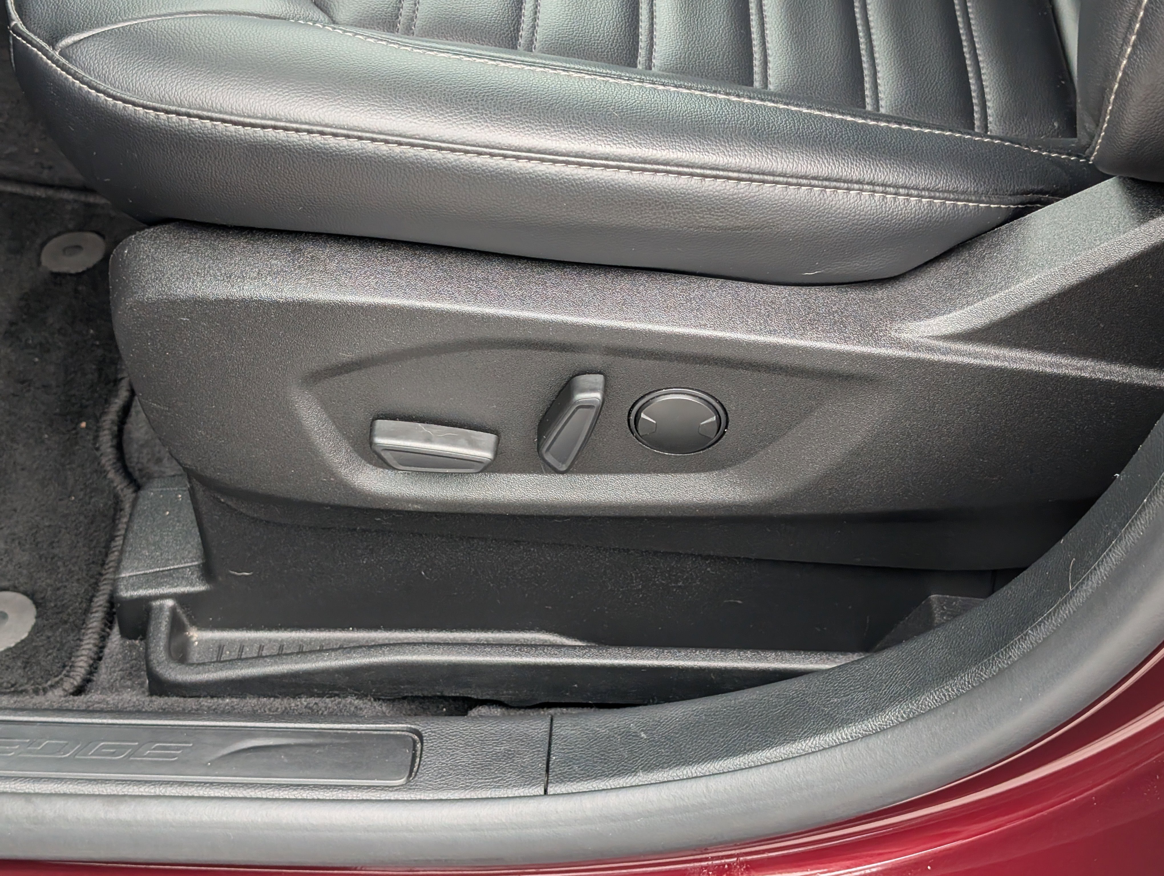 Certified 2024 Ford Edge SEL image 20