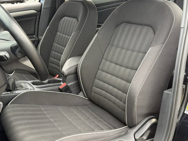 Used 2023 Volkswagen Jetta Sport FWD image 32
