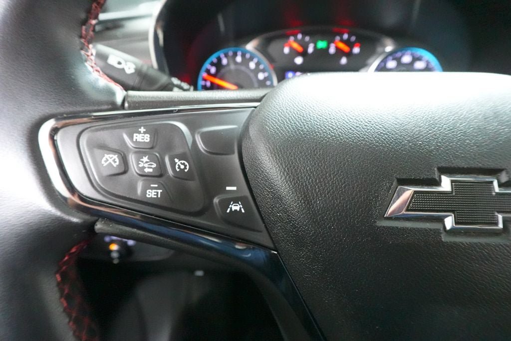Used 2023 Chevrolet Equinox RS AWD/4WD image 13