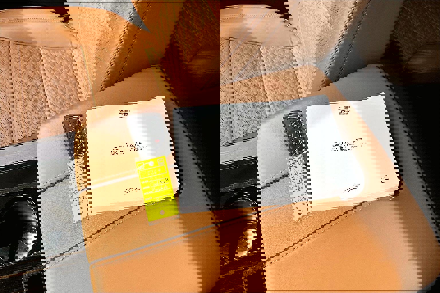 Used 2023 Cadillac Escalade Premium Luxury image 11