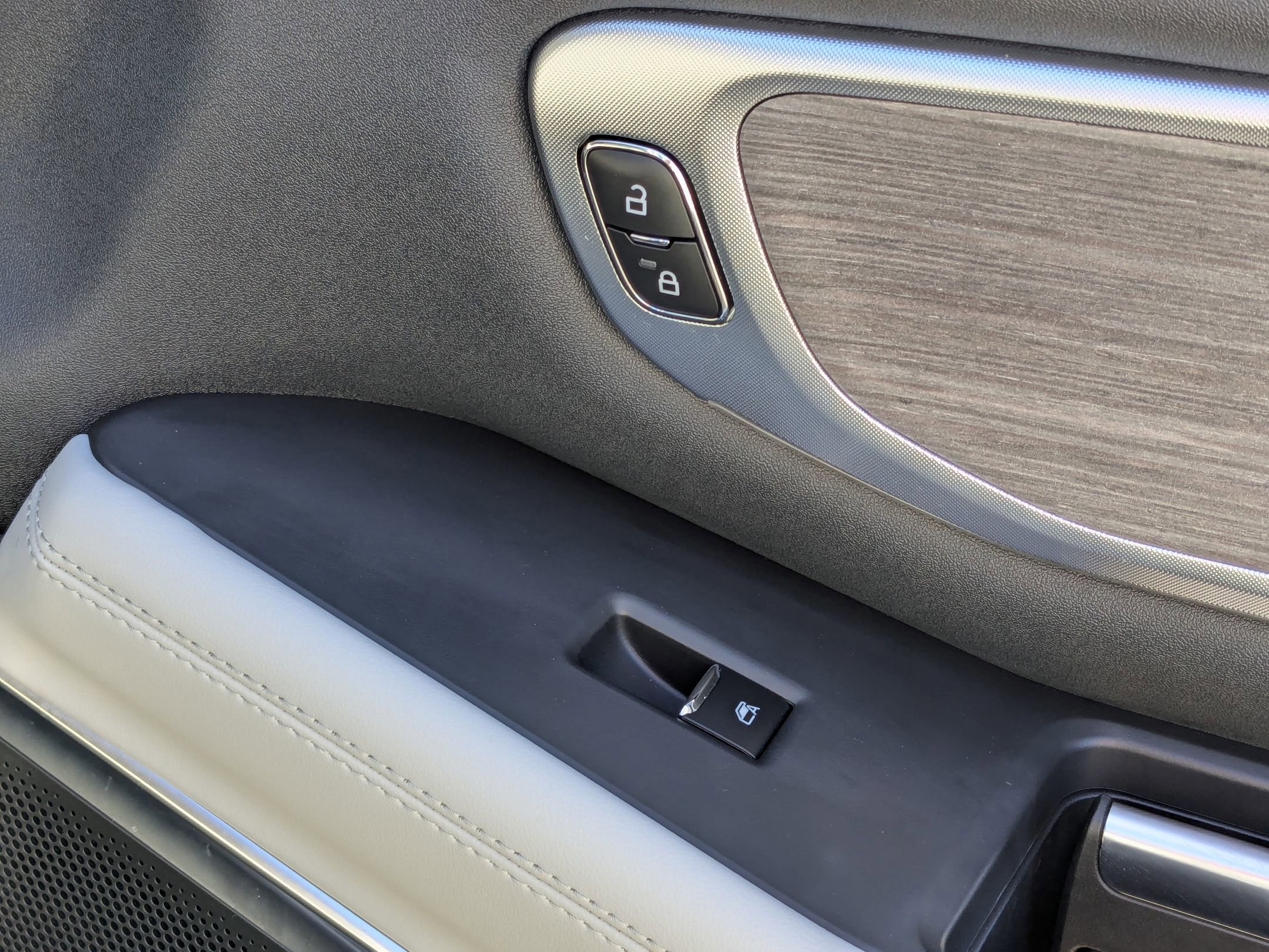 Certified 2025 Ford Expedition Platinum w/ Platinum Ultimate Package image 43