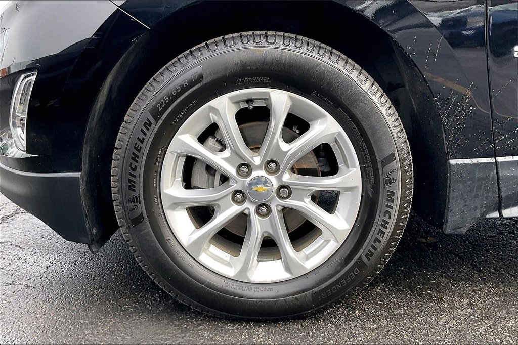 Used 2020 Chevrolet Equinox LS w/ LS Convenience Package image 8