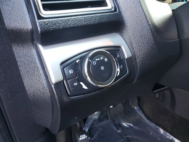 Certified 2017 Ford Explorer XLT image 18
