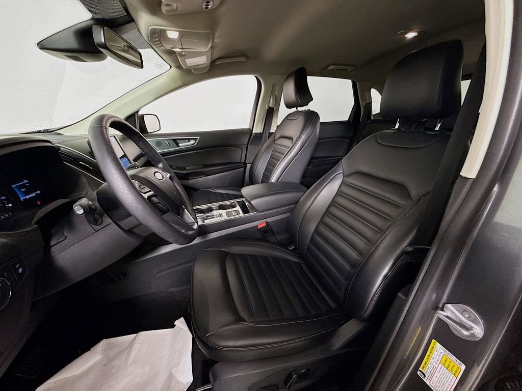 Certified 2024 Ford Edge SEL w/ Convenience Package image 2