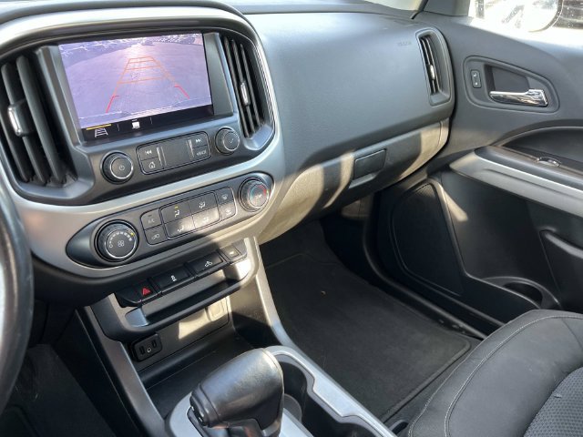 Used 2020 Chevrolet Colorado LT w/ LT Convenience Package AWD/4WD image 29