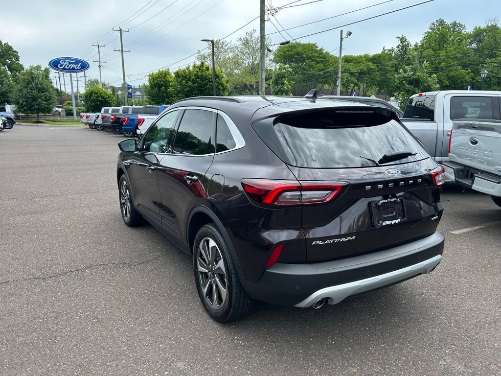 Certified 2023 Ford Escape Platinum AWD/4WD image 8
