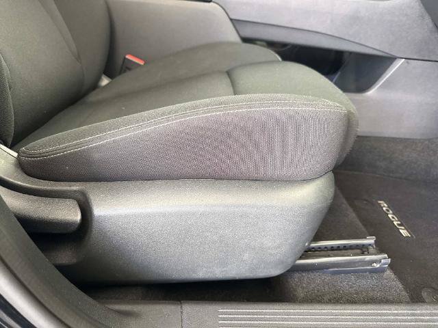 Used 2024 Nissan Rogue S AWD/4WD image 16