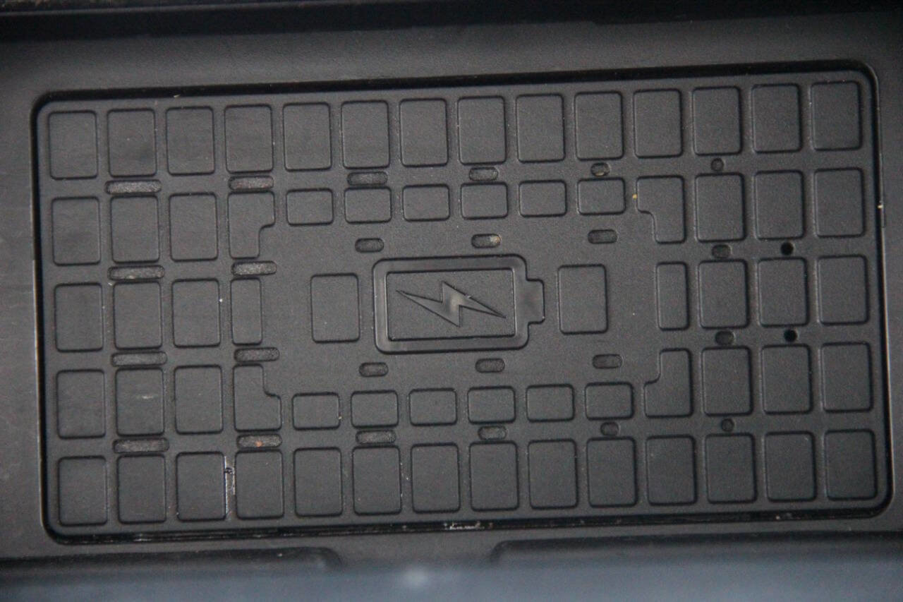 Certified 2023 Ford F150 Platinum w/ Equipment Group 701A High image 27